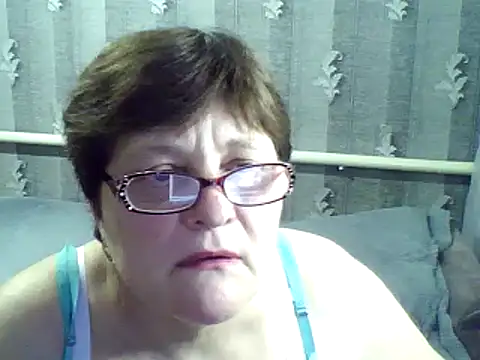 Snapshot of ElzaJewel chatting on 02.13.25 ElzaJewel online show from 02.13.25