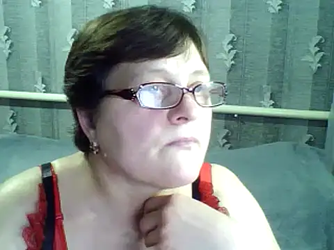 Snapshot of ElzaJewel chatting on 02.18.25 ElzaJewel online show from 02.18.25