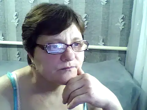 Snapshot of ElzaJewel chatting on 02.23.25 ElzaJewel online show from 02.23.25