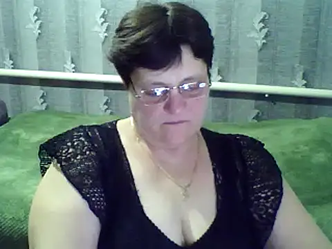 Snapshot of ElzaJewel chatting on 03.13.25 ElzaJewel online show from 03.13.25