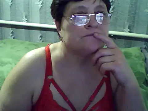 Snapshot of ElzaJewel chatting on 03.17.25 ElzaJewel online show from 03.17.25