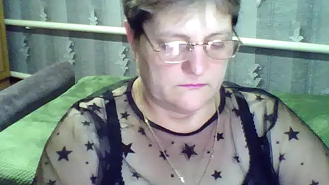 Snapshot of ElzaJewel chatting on 09.13.25 ElzaJewel online show from 09.13.25