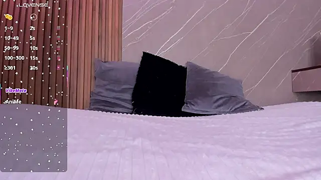 ariana jhonson1 online show from 10.25.25