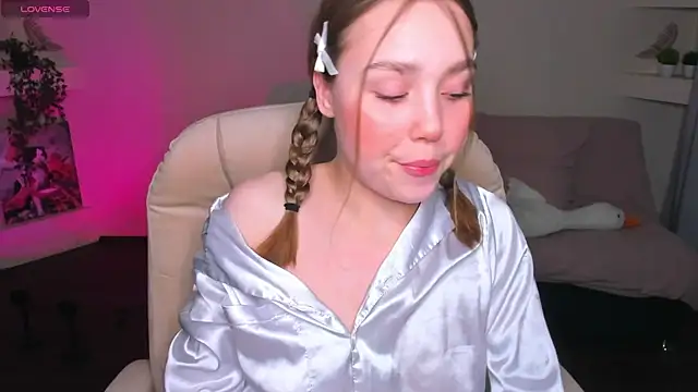 YourMegan online show from 05.05.26