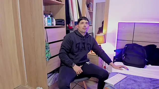 ILoveNYStyle online show from 03.12.25