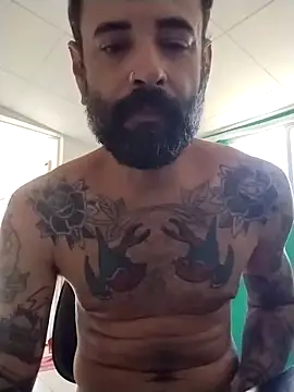 Snapshot of xdandan69 chatting on 12.17.25 xdandan69 online show from 12.17.25