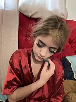 akirahattori online show from 10.08.25