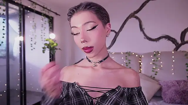 soidai miiu online show from 10.31.25