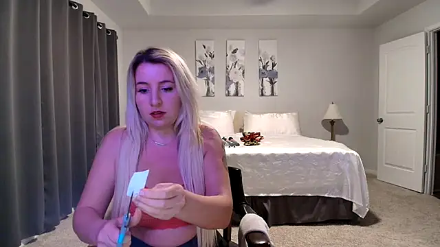 Snapshot of kaliii_jones chatting on 12.03.25 kaliii jones online show from 12.03.25