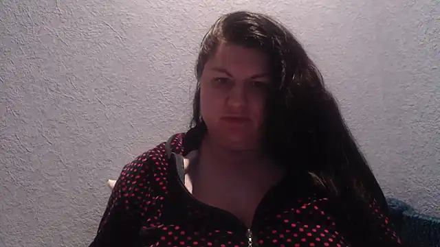 KiraSwee online show from 12.05.25