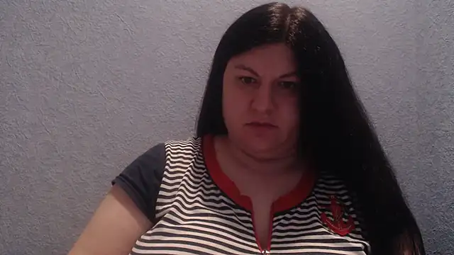 KiraSwee online show from 01.10.26