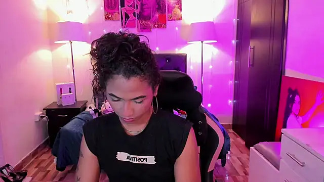 Snapshot of Alissemasiel chatting on 01.18.26 Alissemasiel online show from 01.18.26