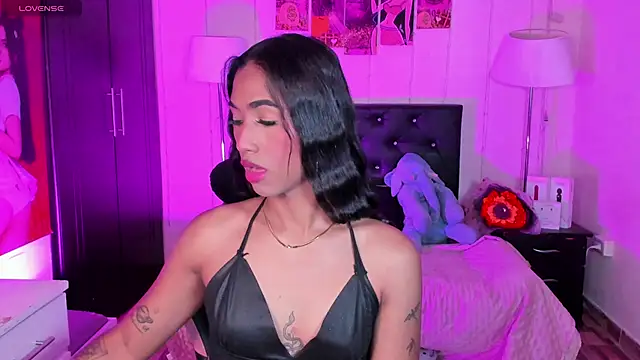 Snapshot of Alissemasiel chatting on 03.12.26 Alissemasiel online show from 03.12.26