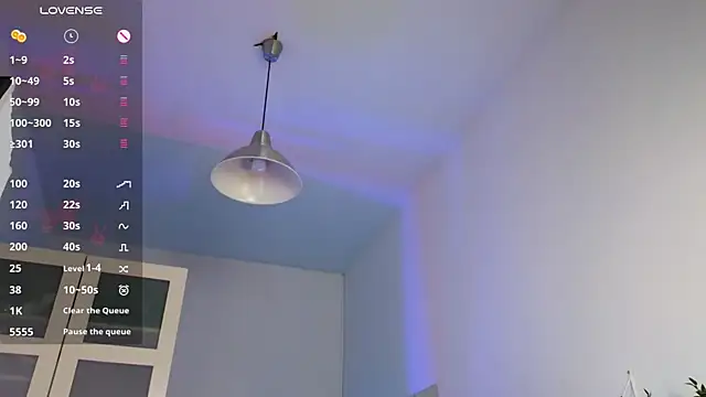 Snapshot of elliefrost chatting on 02.05.25 elliefrost online show from 02.05.25