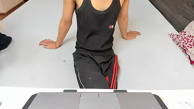 Queen Couple online show from 03.01.26