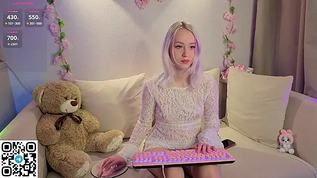 Anadeyaaa online show from 02.17.26