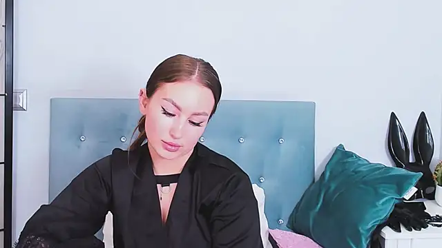 DonnaCam online show from 01.31.26