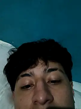 Snapshot of theghoss chatting on 02.08.25 theghoss online show from 02.08.25