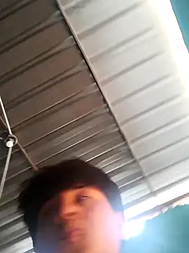 Snapshot of theghoss chatting on 02.11.25 theghoss online show from 02.11.25