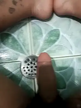 Snapshot of theghoss chatting on 02.16.25 theghoss online show from 02.16.25