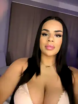 mrsbellanova online show from 10.27.25