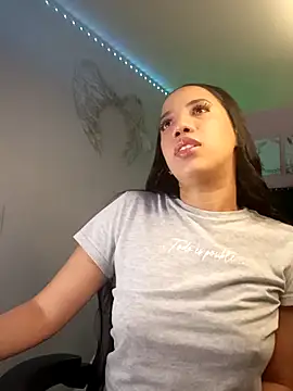 Snapshot of SallyWhitee chatting on 03.07.26 SallyWhitee online show from 03.07.26