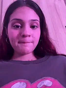 Snapshot of AngelRuby chatting on 12.21.25 AngelRuby online show from 12.21.25