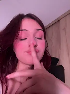 Snapshot of AngelRuby chatting on 03.15.26 AngelRuby online show from 03.15.26