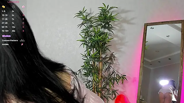 Amely Li1 online show from 02.25.25