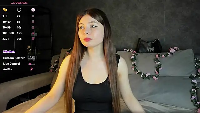 Amely Li1 online show from 11.15.25