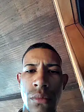 Mineirinho043 online show from 02.21.25