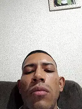 Mineirinho043 online show from 02.21.25