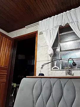 Mineirinho043 online show from 02.28.25