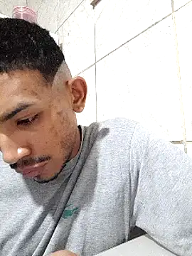 Mineirinho043 online show from 03.17.25