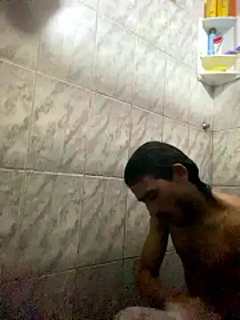 Mineirinho043 online show from 04.27.26