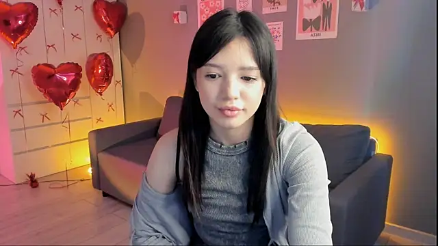 Snapshot of RikoAsada chatting on 02.16.25 RikoAsada online show from 02.16.25