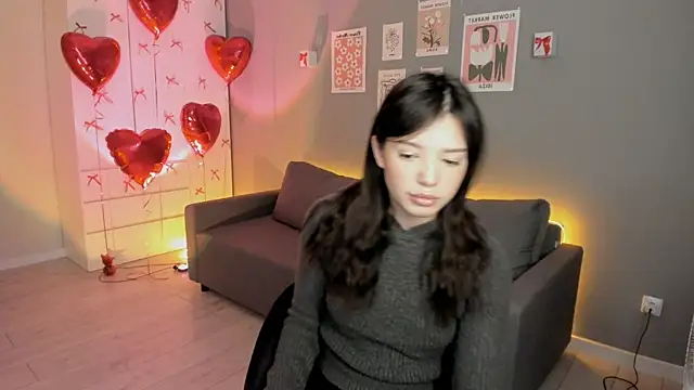 Snapshot of RikoAsada chatting on 02.17.25 RikoAsada online show from 02.17.25