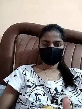 Snapshot of fuungirl38 chatting on 03.25.26 fuungirl38 online show from 03.25.26