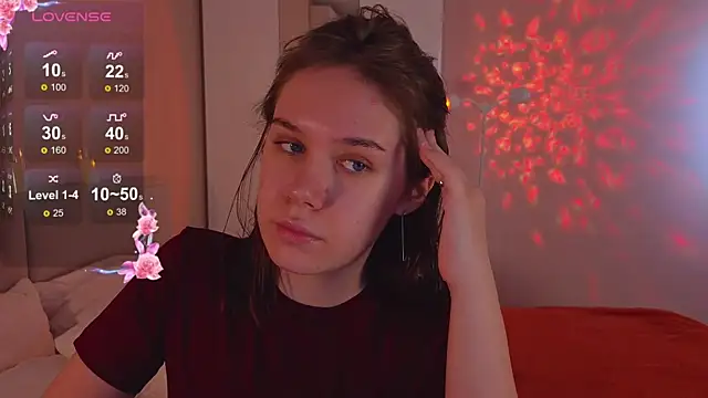 Snapshot of Mia_Luw chatting on 11.09.25 Mia Luw online show from 11.09.25