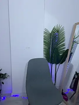 Celine Roxelle online show from 10.10.25