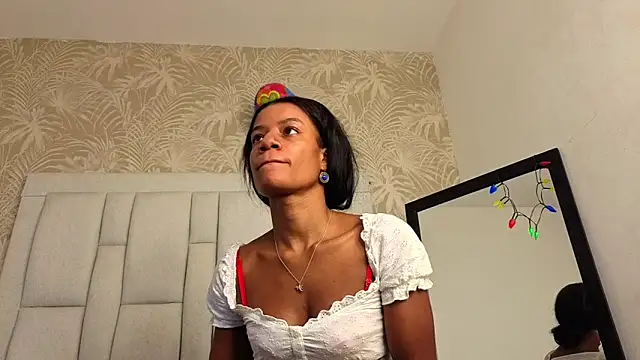 dafnnelewis online show from 02.14.26