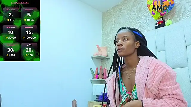 Snapshot of dafnnelewis chatting on 06.25.26 dafnnelewis online show from 06.25.26