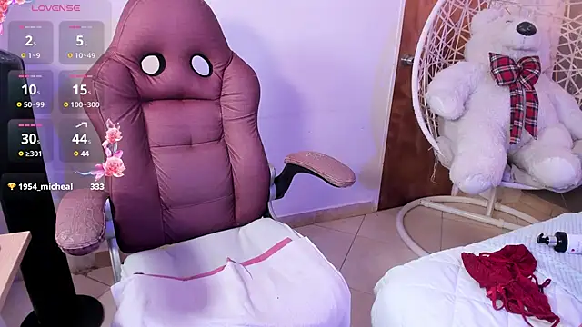 Snapshot of cattaleya_get chatting on 03.07.25 cattaleya get online show from 03.07.25