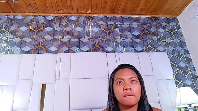 Snapshot of cattaleya_get chatting on 10.11.25 cattaleya get online show from 10.11.25