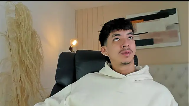 ISAAC CRYSTON online show from 11.14.25