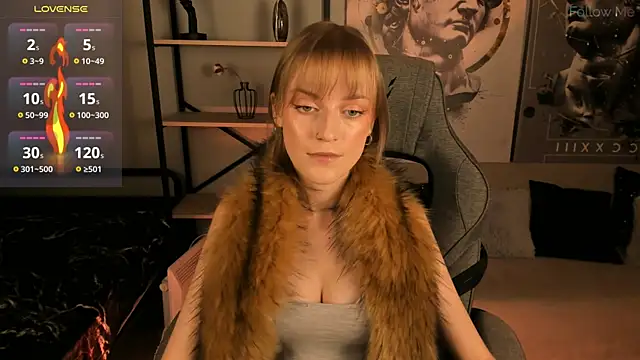 KiraMontoya online show from 11.22.25