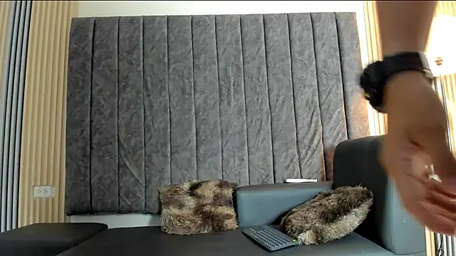 ANDRES STUD online show from 09.11.25