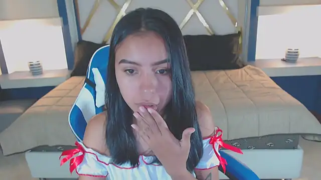 julieta fn online show from 10.03.25