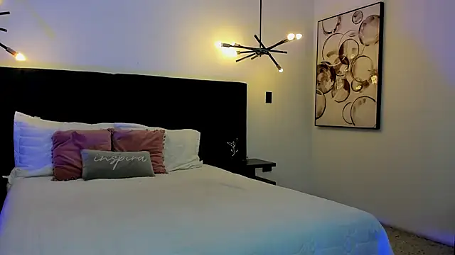 Snapshot of nattashaa7 chatting on 11.29.25 nattashaa7 online show from 11.29.25