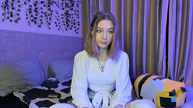 Snapshot of margorazentals chatting on 02.26.25 margorazentals online show from 02.26.25